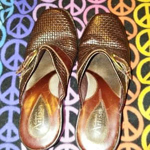 Clark's Artisan Mule/Clogs